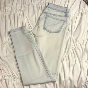 ⭐️SO high rise acid rinse jegging⭐️